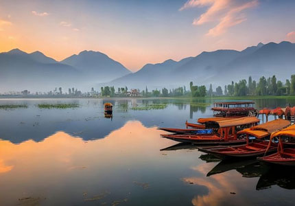 Amritsar to Kashmir Holiday Package – 4 Iconic Destinations