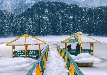 Amritsar to Dharamshala, Manali & Shimla Tour Package