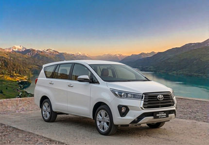 Innova Crysta Taxi
